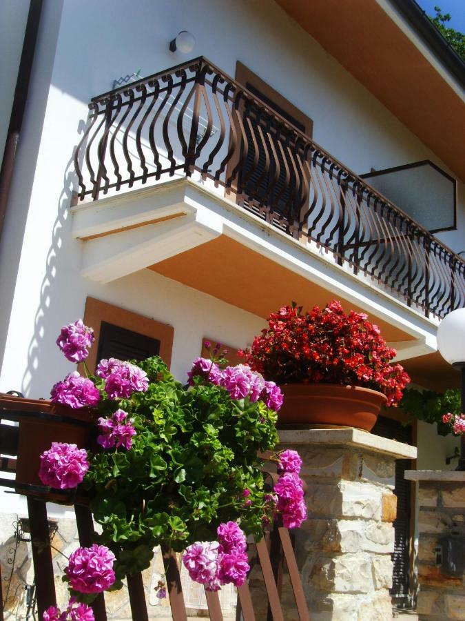 Casa Lieta Bed and Breakfast Subiaco Exteriör bild