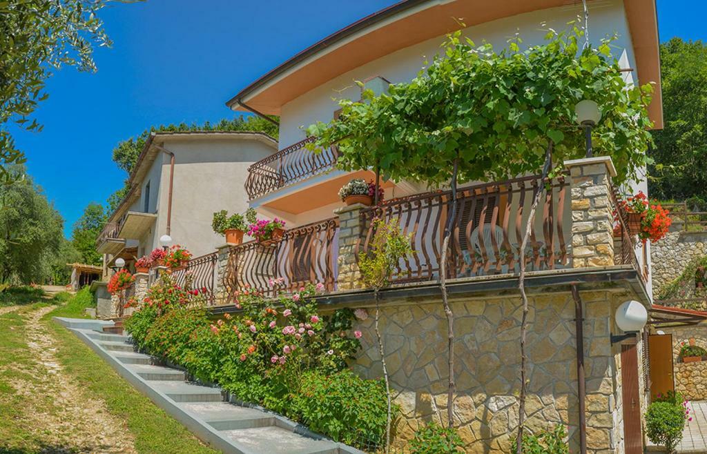 Casa Lieta Bed and Breakfast Subiaco Exteriör bild